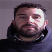 Insegnante di storia laureato con 110 impartisce lezioni private a studenti di scuole medie e superiori